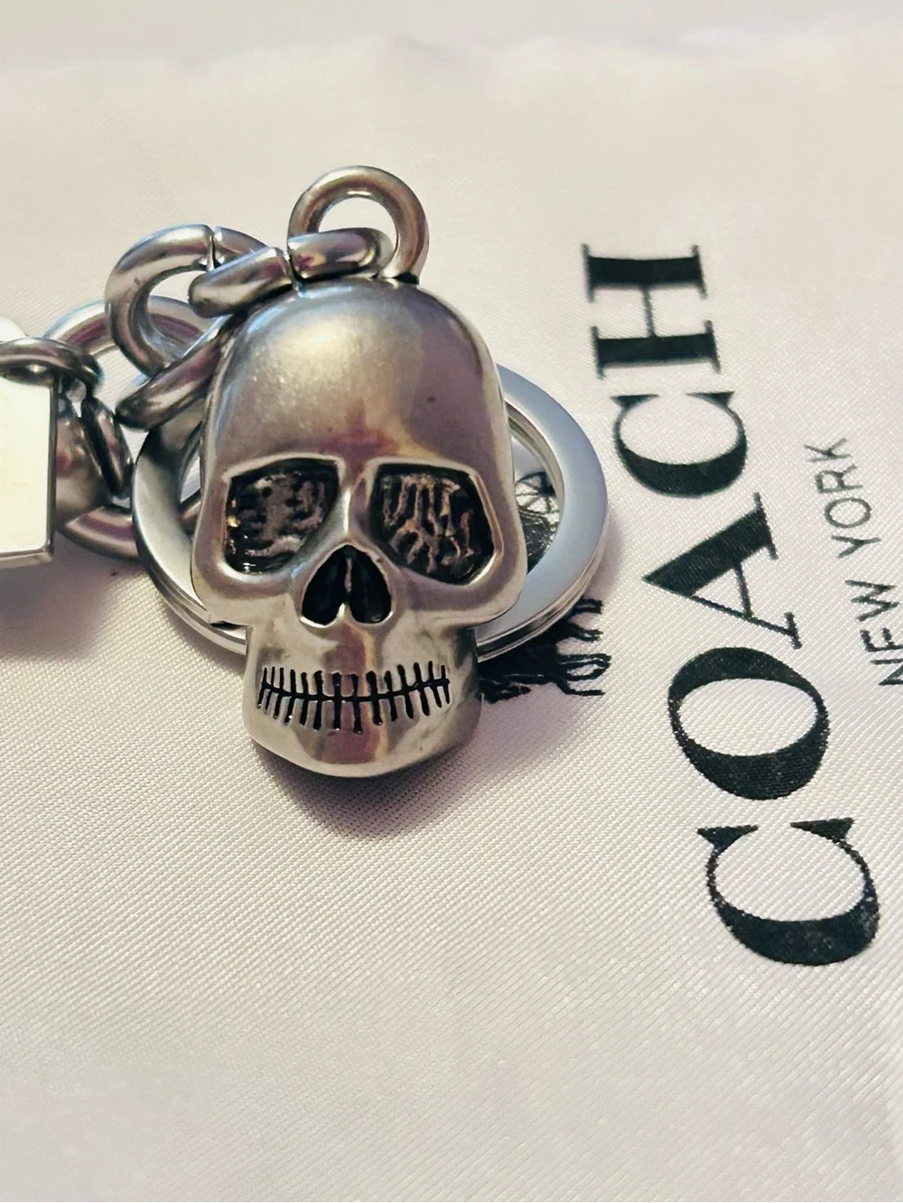 NWOT EXTREMELY RARE Coach Skull Bag Charm/ Keychain